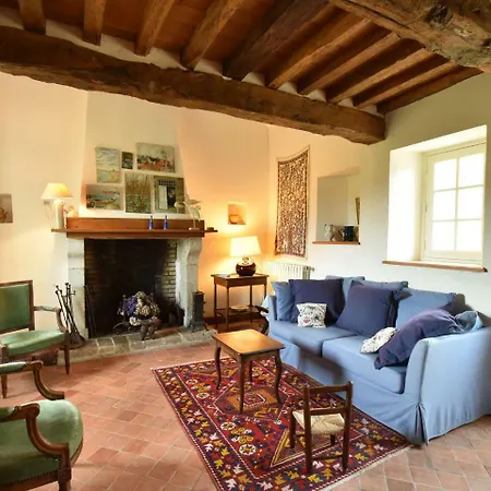 Holiday home Beautiful With Courtyard In Appeville